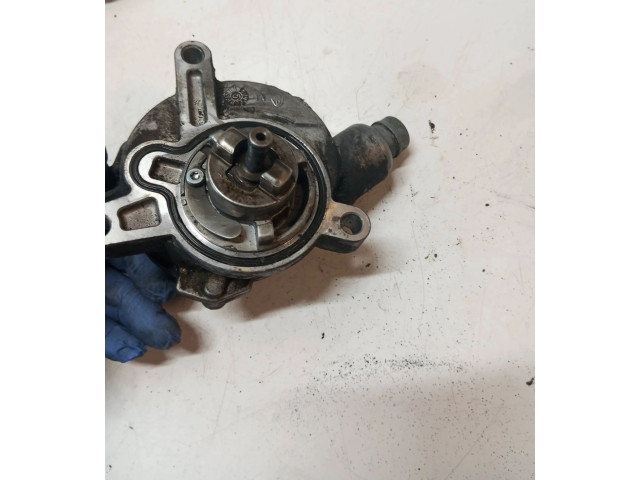 Вакуумный насос 08699237, 30677904   Volvo XC90