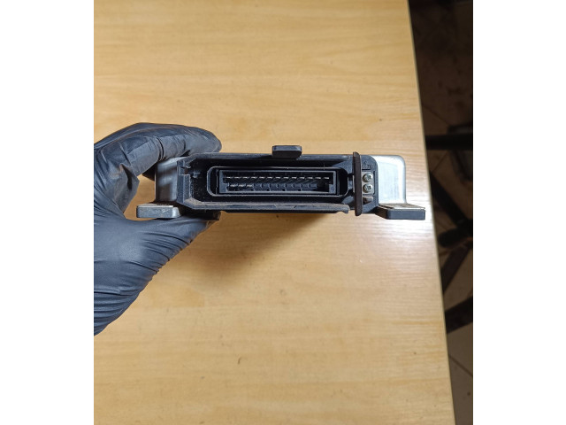 Řídící jednotka 90169636, 0280000306 Opel Rekord E1 1977