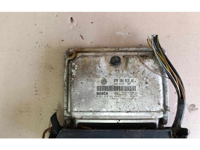 Блок управления 074906018AK   Volkswagen Transporter - Caravelle T4