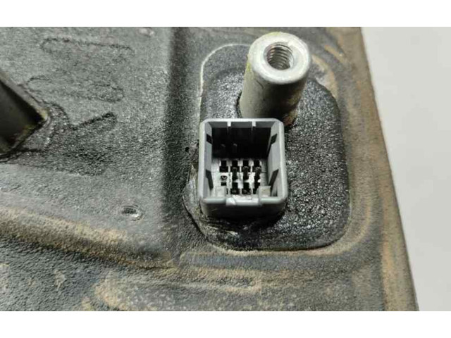 Zpětné zrcátko Hyundai Matrix 2004