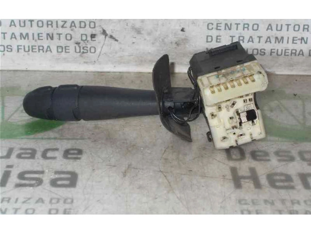 Переключатель дворников 0090086 Renault Clio II