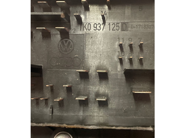 Блок предохранителей 1K0937125D Audi A3 S3 A3 Sportback 8P