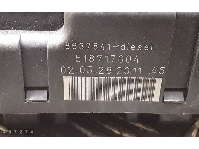 Блок предохранителей 518717004 Volvo S80