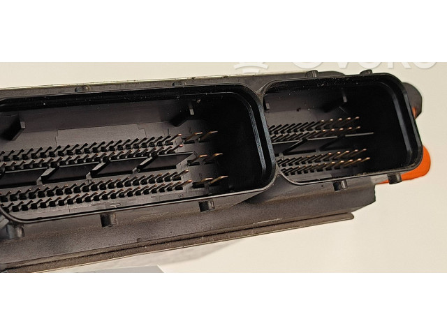 Блок управления двигателем Блок управления 04E907309BH Skoda Octavia Mk3 (5E)