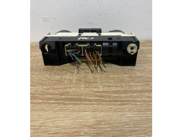 Блок управления климат-контролем 6Q0819445 Skoda Fabia Mk2 (5J)