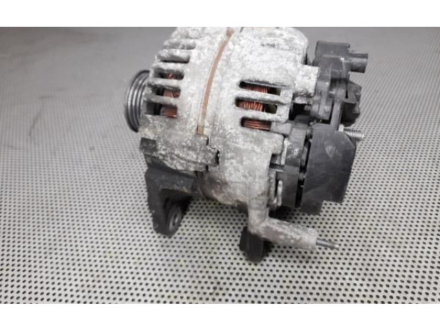 Генератор 03C903023D, 0124325128 Volkswagen Golf Plus