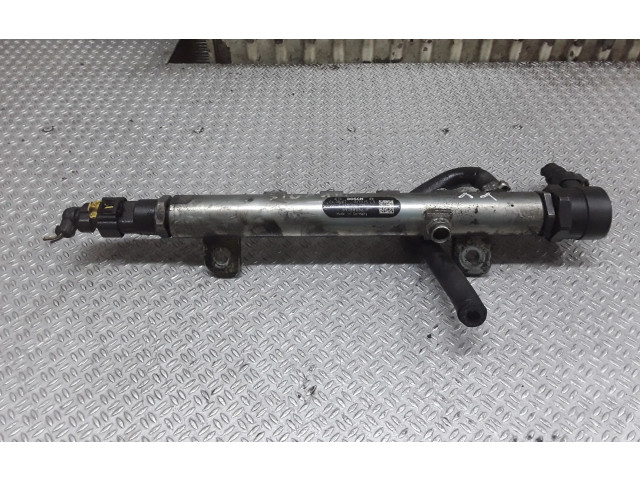 Vstřikovací lišta 0445214057 Opel Vectra C -