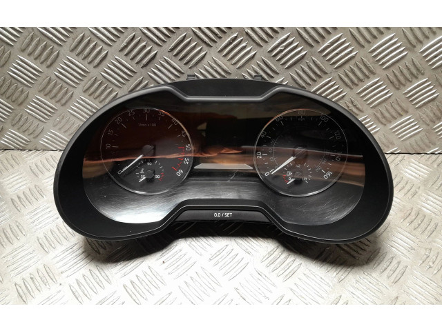 Панель приборов 5E0920971D, 1355020313   Skoda Octavia Mk3 (5E)       