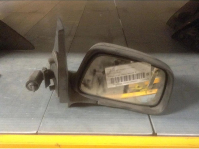 Zpětné zrcátko Volvo 460 1989