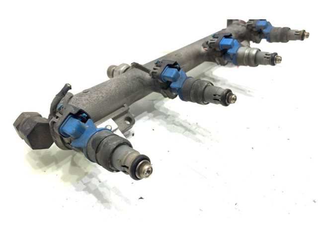 Топливная рампа 12790624 Saab 9-3 Ver2