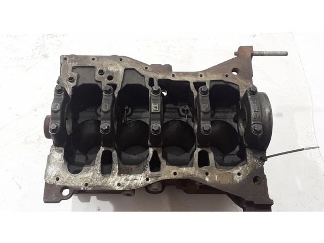 Другая деталь двигателя