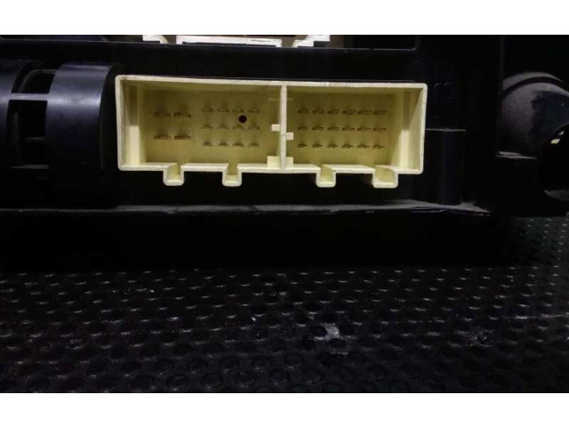 Блок управления климат-контролем 6L0820045   Seat Ibiza III (6L)