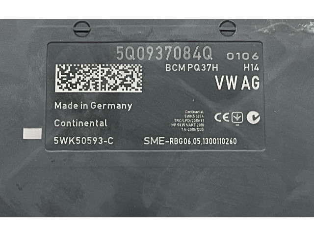 Блок комфорта 5Q0937084Q   Audi A3 S3 8V   