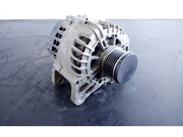 Генератор 231007707R, 2113060935 Dacia Duster