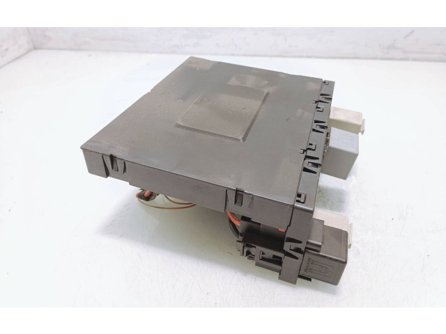 Блок комфорта 3C0937049E, 28022870 Skoda Octavia Mk2 (1Z)