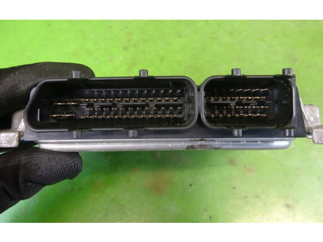 Блок управления двигателем Блок управления 46823652   Lancia Ypsilon