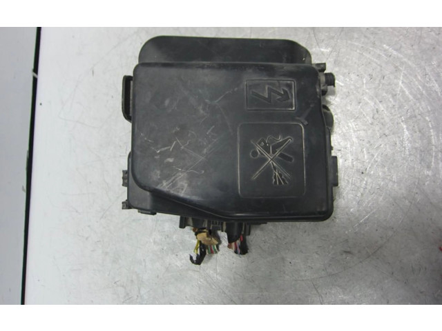 Блок предохранителей 243809584R Dacia Logan II