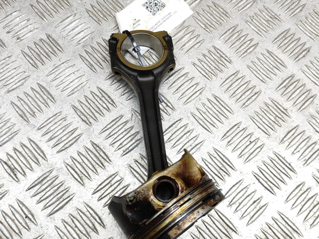  Поршень M 270.910 A2700300320, A2700302717  Mercedes-Benz CLA C117 X117 W117 для бензинового двигателя 1.6