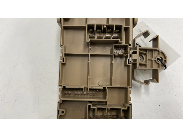 Блок предохранителей 82201FG010, 82201FG010 Subaru Forester SH