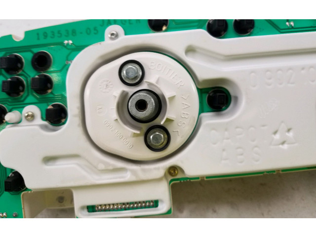 Панель приборов 6113KT Citroen Xantia