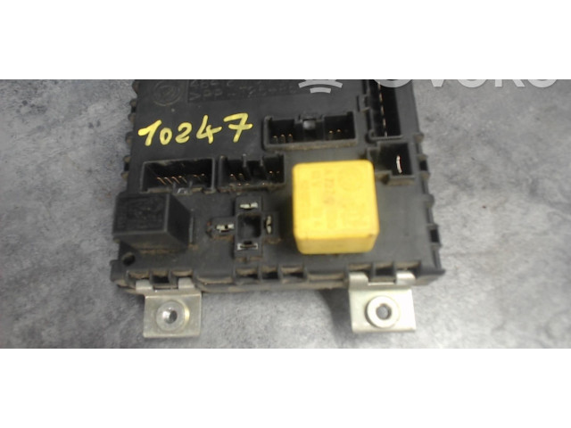 Блок предохранителей 46412170   Fiat Barchetta    