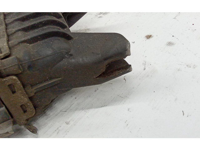 Интеркулер  1K0145803Q   Volkswagen Caddy 