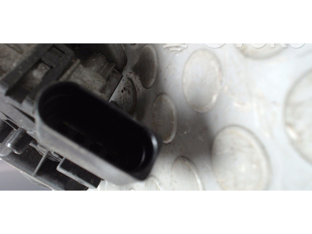 Моторчик дворников 6Q1955119A, 0390241524 Skoda Fabia Mk1 (6Y)