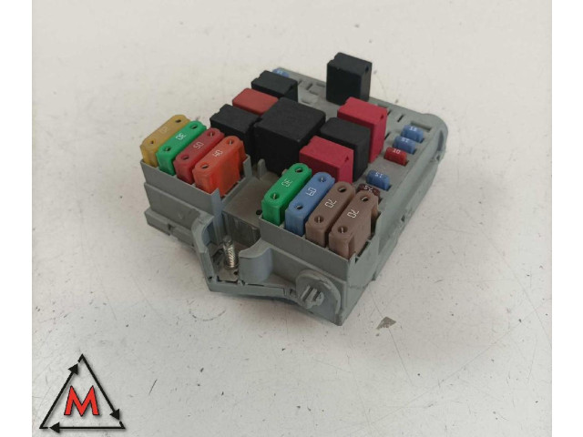 Блок предохранителей 51739423 Fiat Idea