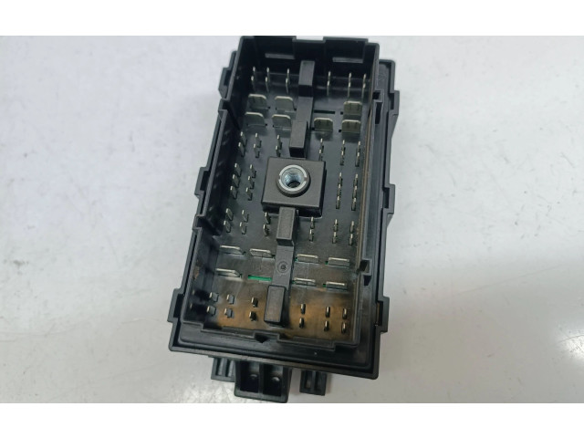   Pojistková skříňka 06254M, AK62005   Chevrolet Lacetti 2007