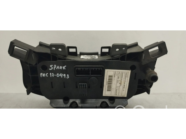Блок управления климат-контролем 95954638 Chevrolet Spark