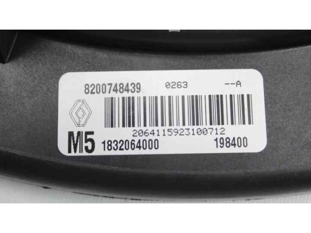 Вентилятор радиатора 7701068310, 8200748439 Renault Clio III