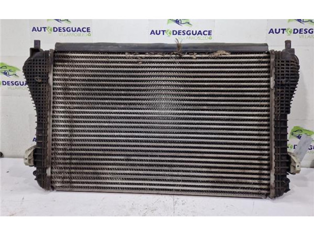 Интеркулер 1K0145803CG Audi A3 S3 8P