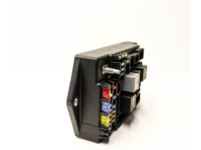 Блок предохранителей 6W8314A073BE Jaguar XK - XKR