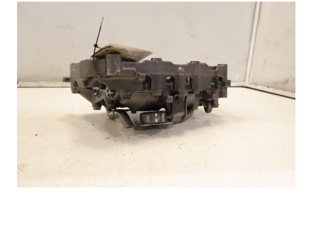 Масляный насос  CBA 03G103535B  Volkswagen PASSAT B6 