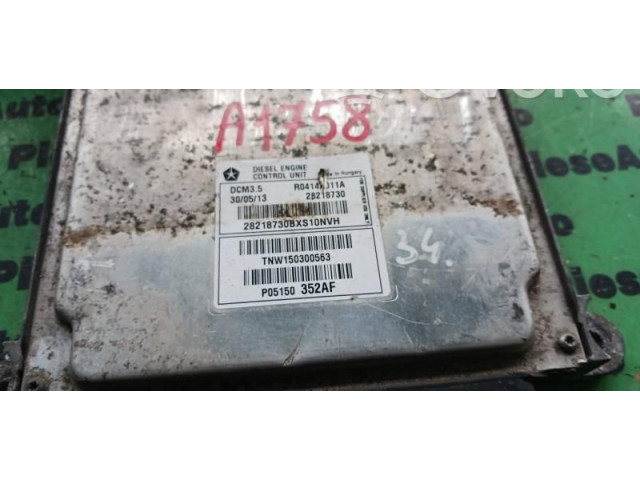 Блок управления двигателем Блок управления 28218730. Jeep Compass