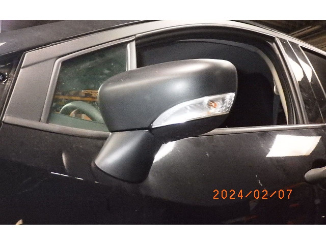 Zpětné zrcátko Nissan Micra K14 2018