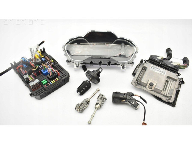 Řídící jednotka 9841351080   Peugeot Rifter 2021