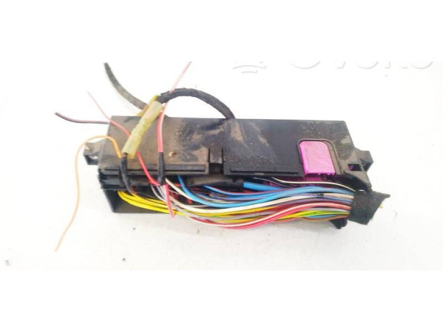 Блок предохранителей 63593576, 63593576 Skoda Fabia Mk2 (5J)