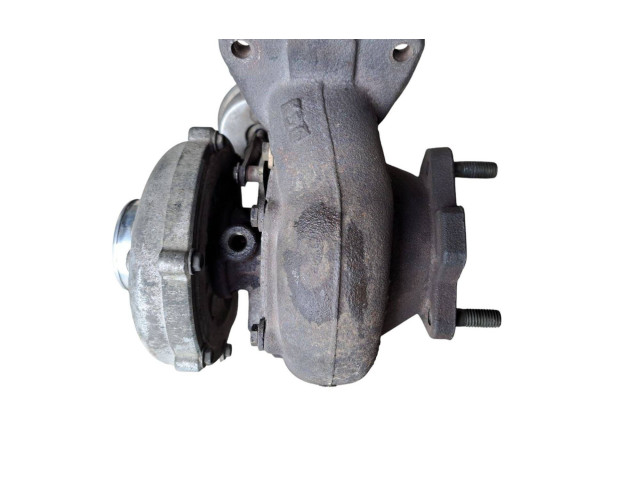 Турбина Volvo V70 8689592 для двигателя D5244T