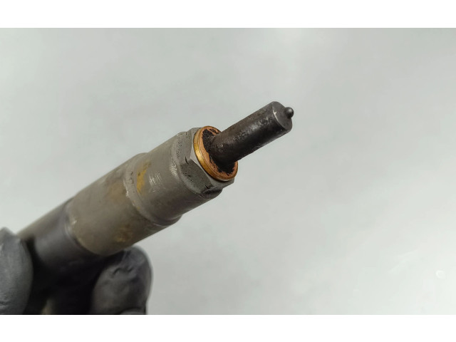 Форсунка 31336769    Volvo XC90  D4204T11 