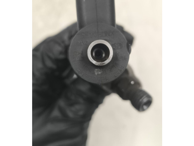 Форсунка 0445110298, 30777526    Volvo V70  D 5244 T5 