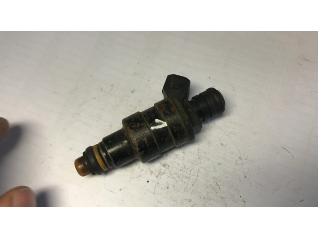 Vstřikovač 0280150209   BMW 3 E30  pro benzínový motor 0.0  