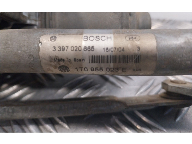 Моторчик дворников 1T0955023E, 0390241785    Volkswagen Touran I