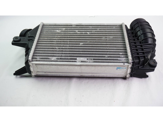 Интеркулер  SICTM0200   Subaru Forester SJ 