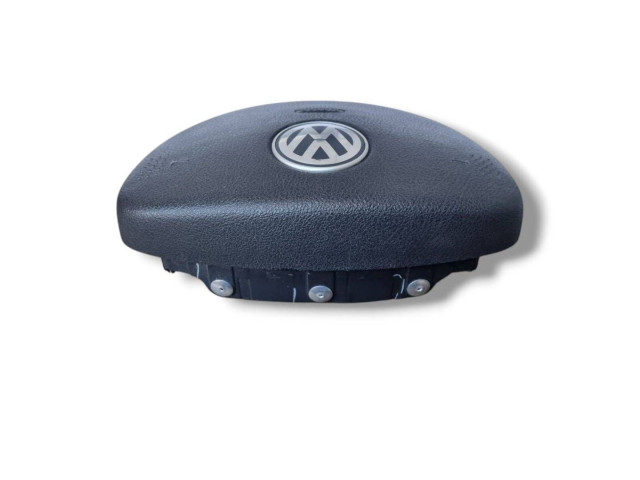 Подушка безопасности водителя 1C0880201M Volkswagen New Beetle