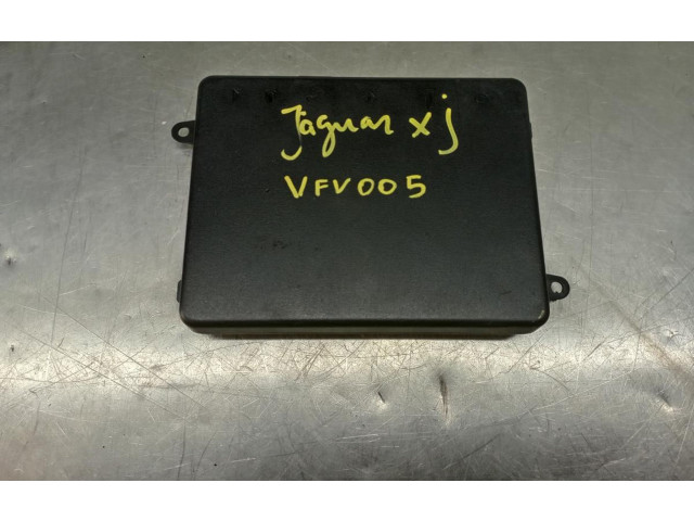 Блок управления Jaguar XJ X300