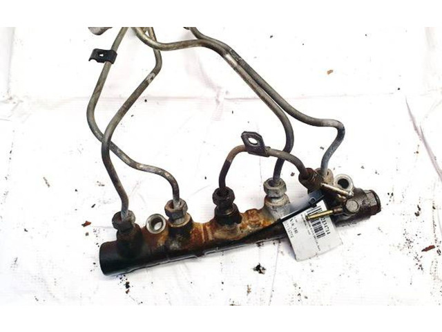 Vstřikovací lišta Toyota RAV 4 (XA20)