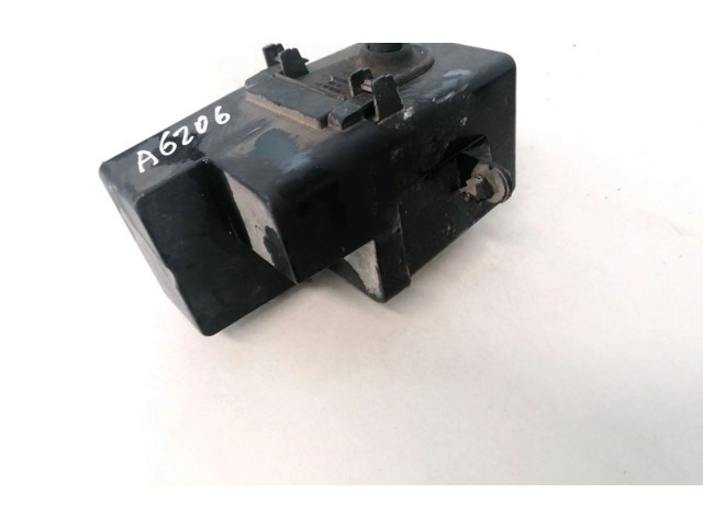 Блок предохранителей 1J0941389B Volkswagen Golf IV