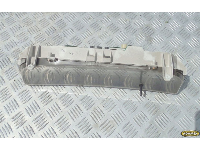 Панель приборов    Chevrolet Prizm       