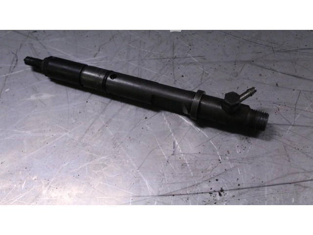 Форсунка 059130201D Audi A6 S6 C5 4B AKE